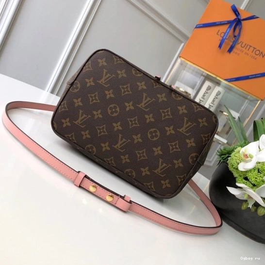 VUITTON NÉONOÉ LOUIS 0714